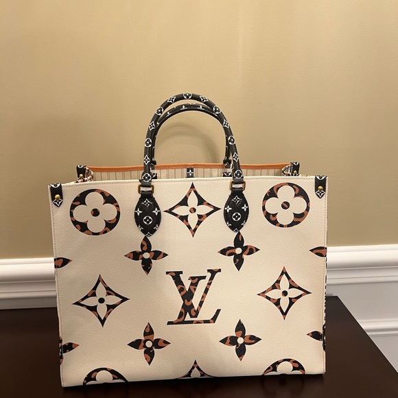 Louis Vuitton Handbags - COPY - Louis Vuitton onthego cloth tote